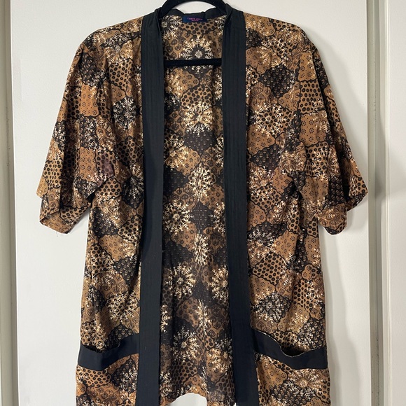 Vintage Kimono Style Jacket - Black and Brown - Picture 1 of 2